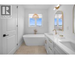 138 VALENCIA DRIVE - 23