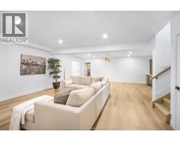 138 VALENCIA DRIVE - 37