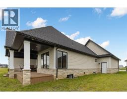 138 VALENCIA DRIVE - 43