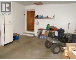 19A ERIE STREET North - 36