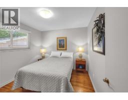 85 Marion AVENUE - 24