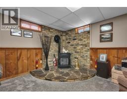 85 Marion AVENUE - 31