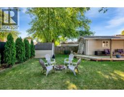 85 Marion AVENUE - 44
