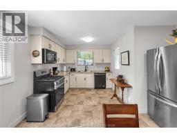 85 Marion AVENUE - 7
