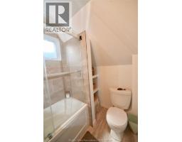 18 Erie STREET North - 31
