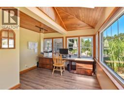 10517 Longwoods Road ROAD - 14