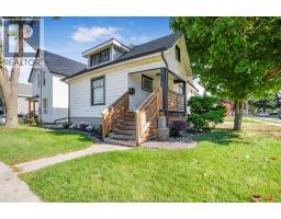 58 Forest STREET - 1
