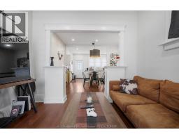 58 Forest STREET - 16