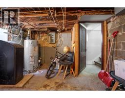 58 Forest STREET - 26