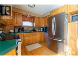 56 Rossini CRESCENT - 10