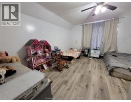 13 JOHN PARK LINE - 15