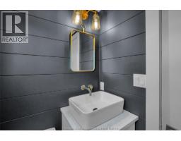 19 Chestnut DRIVE - 22