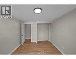 19 Chestnut DRIVE - 35