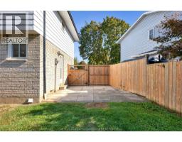 19 Chestnut DRIVE - 44