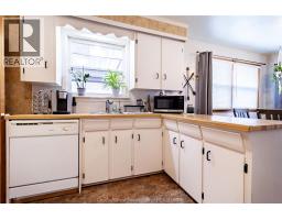 282 Talbot STREET West - 14