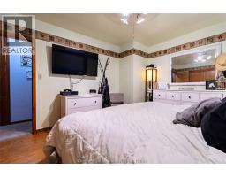 282 Talbot STREET West - 19