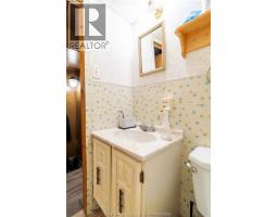 282 Talbot STREET West - 34