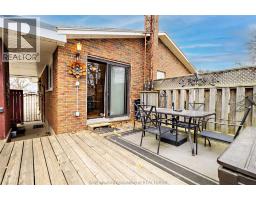 282 Talbot STREET West - 41