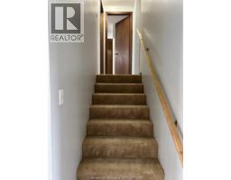 52 Whippoorwill CRESCENT - 11