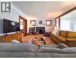 90 Stanley AVENUE - 11