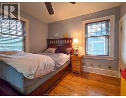 90 Stanley AVENUE - 34