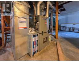 90 Stanley AVENUE - 47