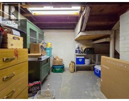 90 Stanley AVENUE - 49