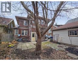 90 Stanley AVENUE - 8