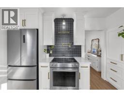 124 LLydican AVENUE - 12