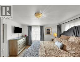 124 LLydican AVENUE - 21