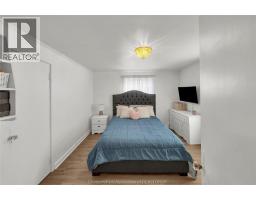 124 LLydican AVENUE - 22