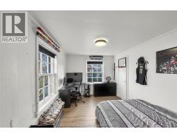 124 LLydican AVENUE - 25