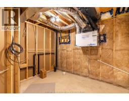 11 CHAMPLAIN COURT - 32