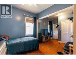 460 Queen STREET - 16