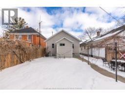 460 Queen STREET - 27