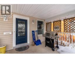 460 Queen STREET - 3