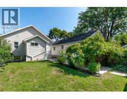 460 Queen STREET - 36