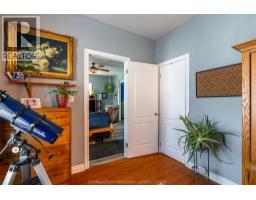 460 Queen STREET - 9