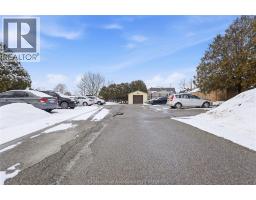 42 PARKVIEW HEIGHTS - 24