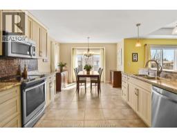 30 Lanz BOULEVARD - 25