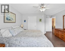 30 Lanz BOULEVARD - 32