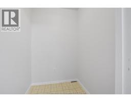 955 GRAND AVENUE West - 16