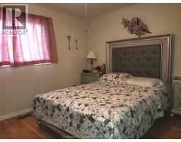 15 MONARCH DRIVE - 15