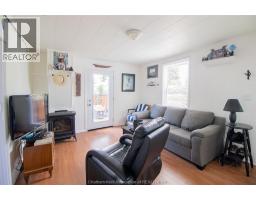 130 ELIZABETH STREET - 10