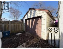 16 MCNAUGHTON AVENUE - 4