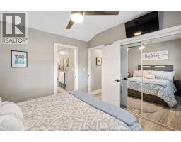 23 Sutton COURT - 13