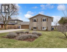 17 Nichols DRIVE - 1