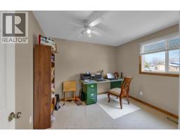 17 Nichols DRIVE - 25