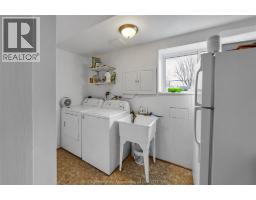 17 Nichols DRIVE - 32