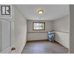 17 Nichols DRIVE - 37